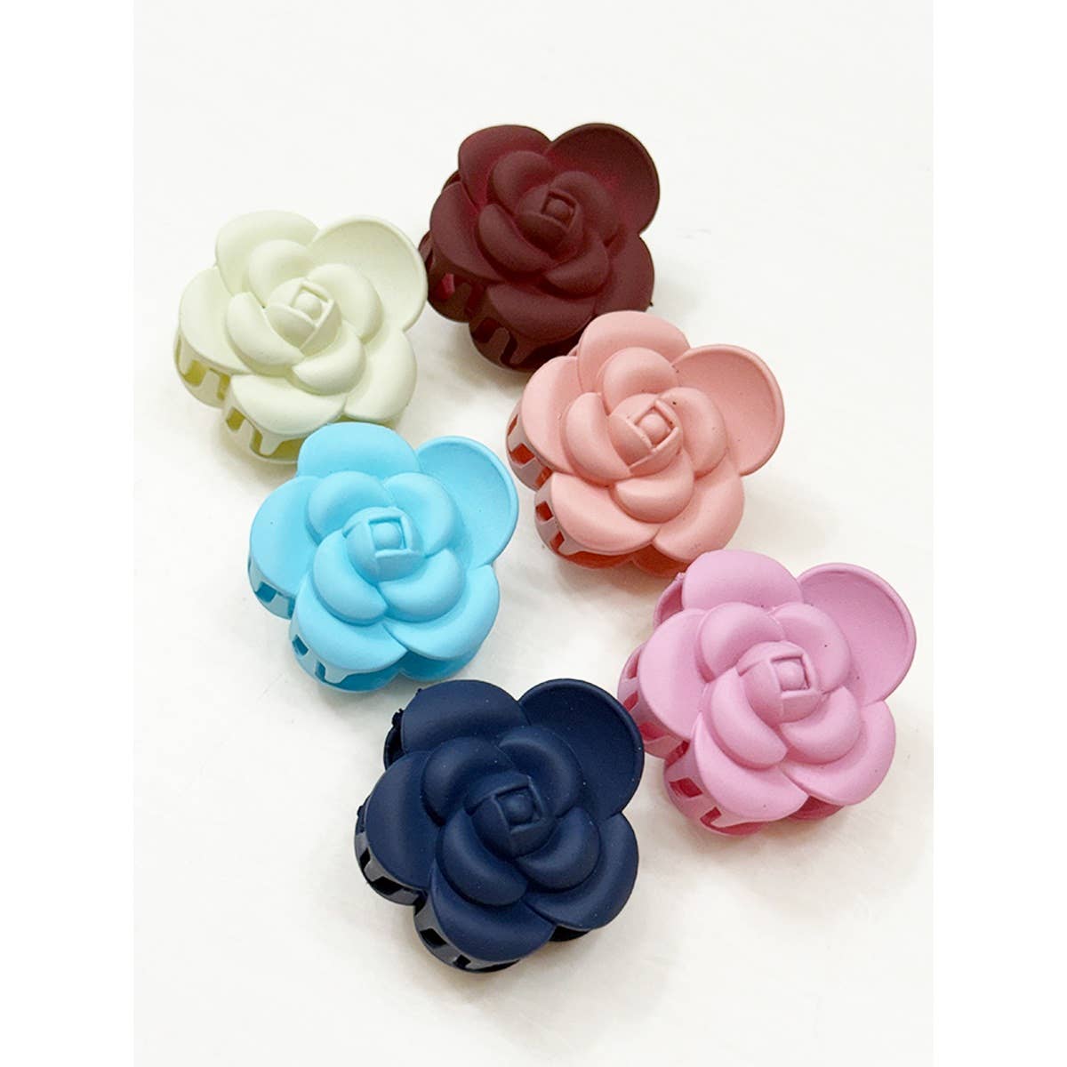 Matte Flower Claws Clips
