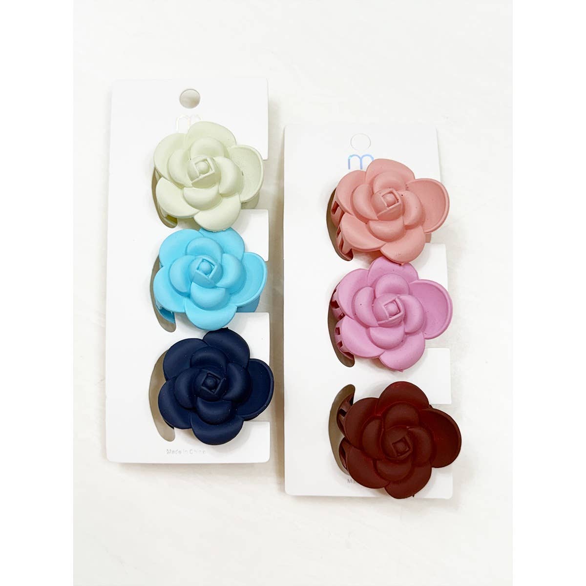 Matte Flower Claws Clips