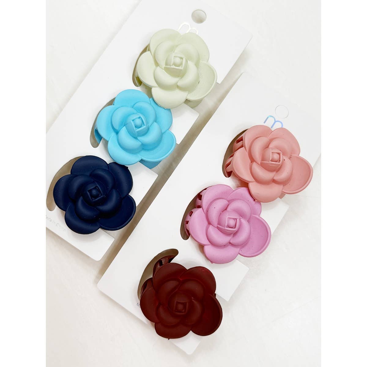 Matte Flower Claws Clips